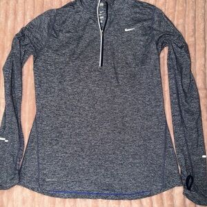 Pre-loved Nike Heathered 1/4 Zip Dri-FIT Pullover